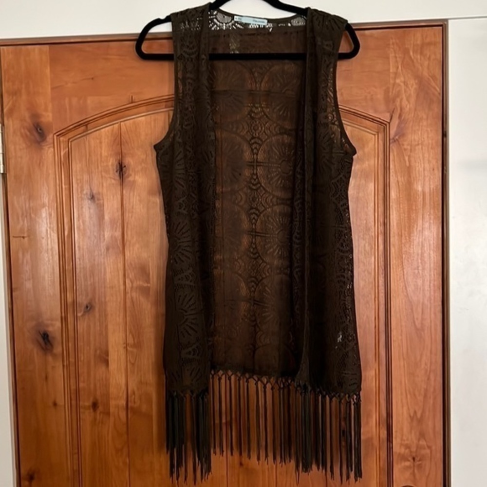 Maurice’s Fringed Vest ♥️ Olive Green